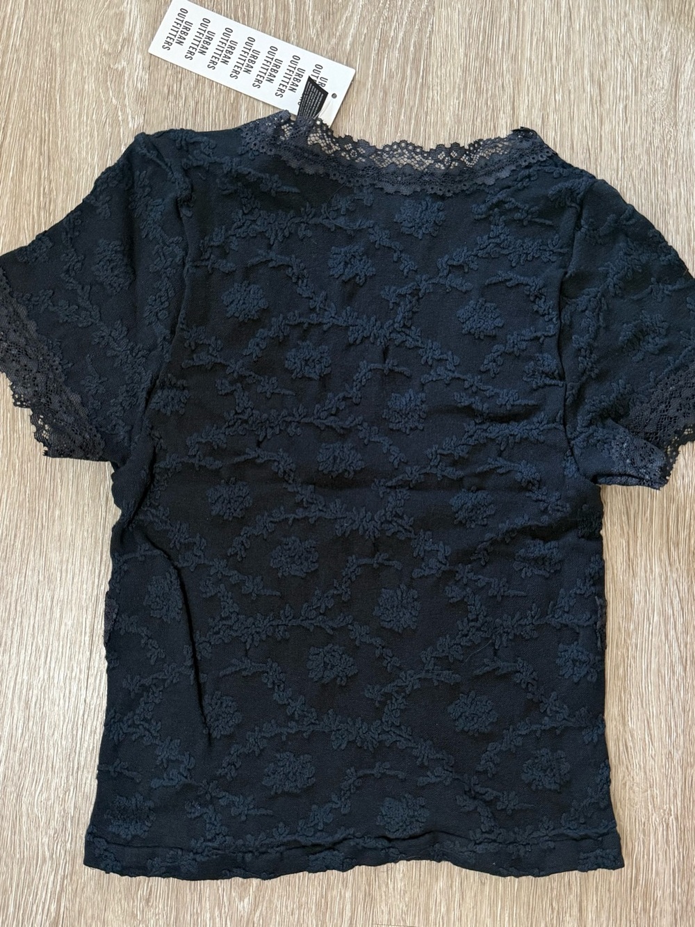Urban Outfitters Out From Under Black Lace Top XS/S NWT - Picture 3 of 6